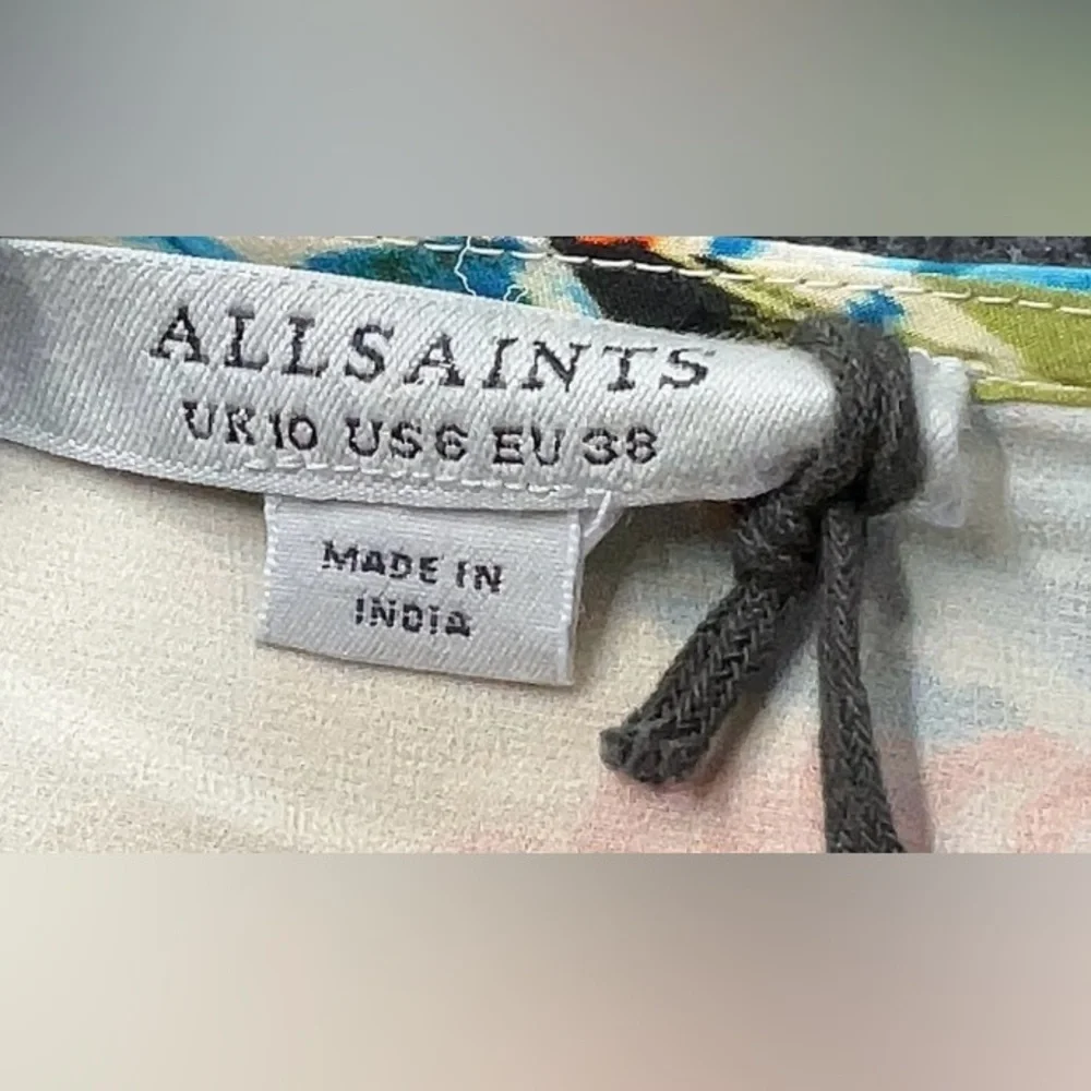 ALLSAINTS
Delana Swoop Dress - Picture 7 of 8